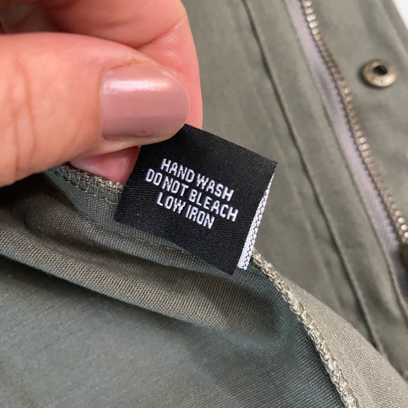 Sweet Rain Women’s Jacket Military Style Olive Green Embellished trim Size S - Picture 7 of 16